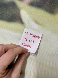 Libro miniatura “el trabajo de las manos” - Milagros Pochat