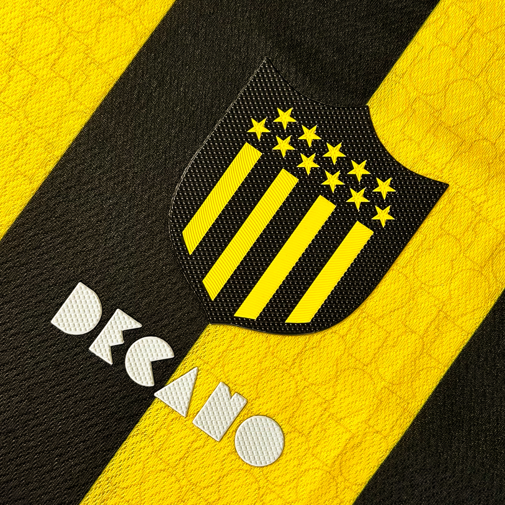 Logos Futebol Clube: Club Atlético Peñarol