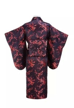 Yukata Feminina Preta Com Estampa Flor De Cerejeira