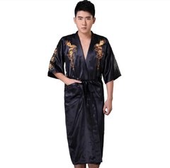 Kimono Longo Cetim Bordado Dragão com Bolso - Preto - Kimonos Liberdade
