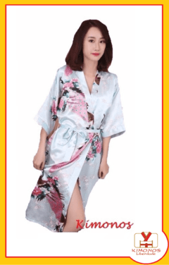 Kimono De Cetim Longo Branco Estampa De Pavão * - comprar online