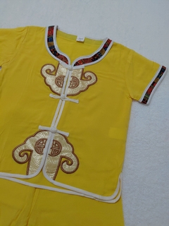 Conjunto Infantil Oriental Amarelo ouro - comprar online