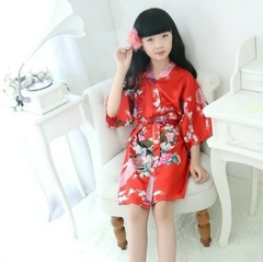 Kimono Infantil De Cetim Com Estampa De Pavão - Vermelha - comprar online
