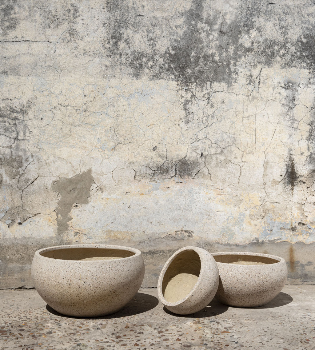 MACETA POLYSTONE BALL