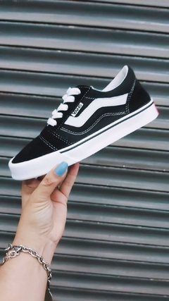 Locales de zapatillas vans en cordoba capital online