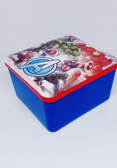 Caja Sandwich #Avengers en internet