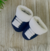 Sapatinho de Tricô para bebê Tênis - Marinho e Branco