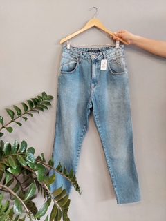 Calça Jeans MomFit Di Collani - DCF 11599 na internet