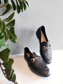 Mocassim Loafer Couro Valeria - comprar online