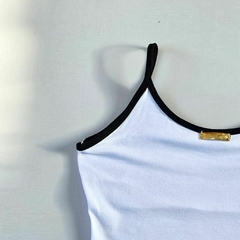 blusa regata cropped branca alça preta modelo justinho ao corpo - (cópia) na internet