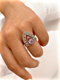 Anillo piedra online lila