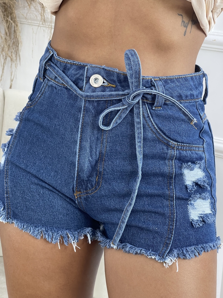 Short jeans desfiado amarrar