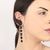 Brinco ear cuff festa alongado cristais preto com base grafite - Vi Semi joias