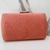 Bolsa clutch com camurça rosa com detalhes em dourado