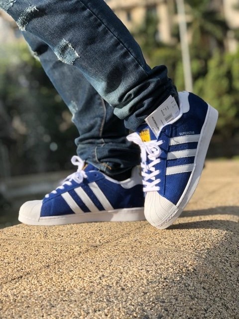Tenis adidas camuflado best sale superstar