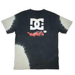 Camiseta DC Shoes x Marvel Deadpool Way Back Preta/Branca - comprar online