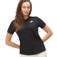 Camiseta Nike Sportswear Tee Club Essential Preto na internet