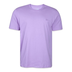 Camiseta New Era Regular Core Rosa