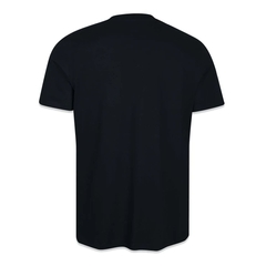 Camiseta New Era Regular Snow Flag Core Preto - comprar online