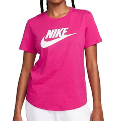 Camiseta Nike Tee Essentials Pink