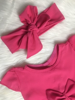 Vestido Crepe Rosa Chiclete com Laço - 1 ano na internet