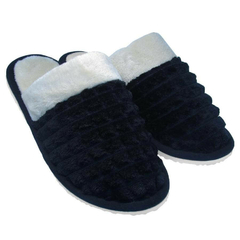 PANTUFA MARIA EMILIA 04/2022 SAVAGE PRETO