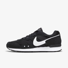 TENIS NIKE VENTURE RUNNER CK2944 05/2022 PRETO/BCO na internet