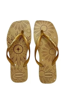 CHINELO HAVAIANAS 10/2023 SLIM SQUARE MET PARTY DOURADO