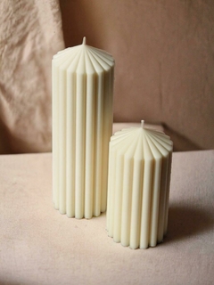 PILLAR CANDLE \ HANDCRAFTED COLLECTION \ VAINILLA SUGAR NEW EDITION - Petite Margot