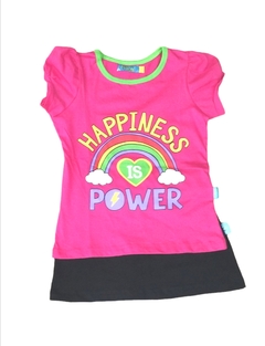 remera fucsia happiness con pollera con short negro