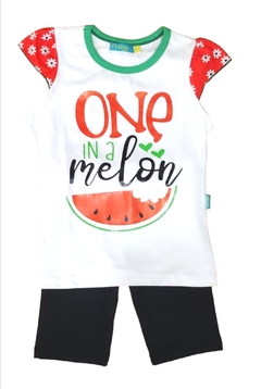 remera one melon con biker negra