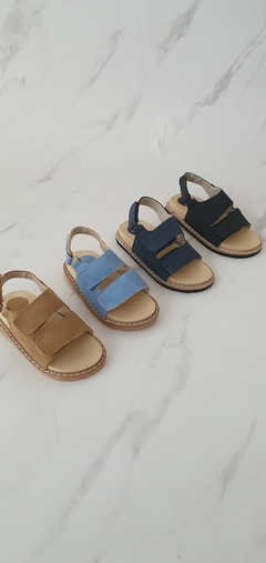 SANDALIAS NICOLINO CELESTE - ULTIMA SIN CAMBIO - tienda online