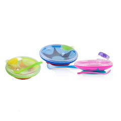 NUBY PLATO TÉRMICO CON VENTOSA Y CUCHARA VARIOS COLORES 5419BR +6M - comprar online