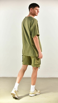 REMERA OVERSIZE ESSENTIAL - comprar online