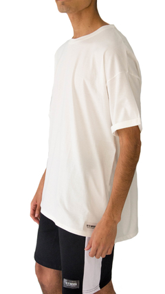 Remera Oversize Essential [crudo] - comprar online