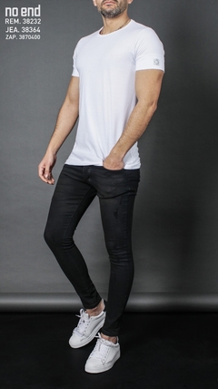 REMERA BASICA BLANCA 38232 NO END bahia blanca