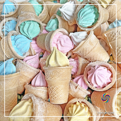 10 unidades - Mini helados de Malvavisco con base de cucurucho sabor vainilla - colores surtidos