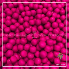 Bolitas frutales confitadas crocantes - fucsia - 500 grms