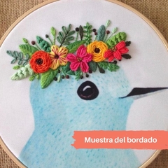 Kit de Bordado Tradicional "Pájaro con Flores" - para bordar con aguja común. on internet