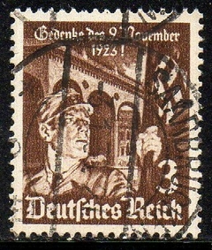 03032 Alemanha Reich 557 Manifestação Popular U (b)
