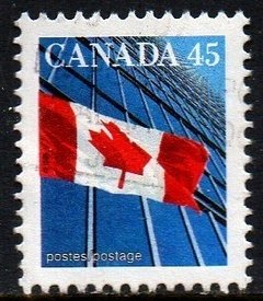 08705 Canada 1545 Bandeira Nacional U (b)