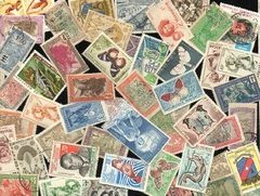 20478 Madagascar Pacote com 50 selos diferentes - Linda Escolha!