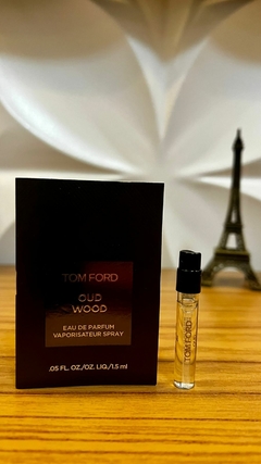 Tom Ford Oud Wood EDP - Amostra - 1,5ml