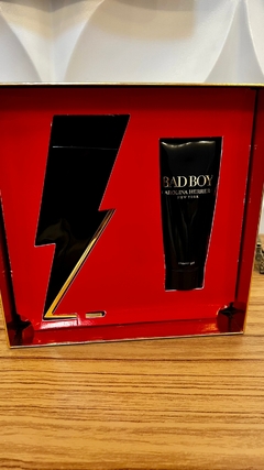 Bad boy Kit Perfume 100ml Gel de Banho 100ml - comprar online