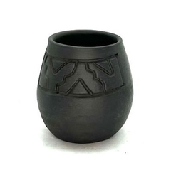 Mate Humahuaca negro de cerámica CON FALLA - comprar online