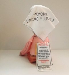 Muñeca de Abuelas de Plaza de Mayo - comprar online