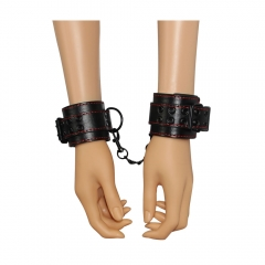 Bondage Fetish Pleasure Handcuffs en internet