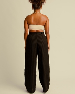 Calça Wide Leg Manu Risca de Giz Preta - loja online