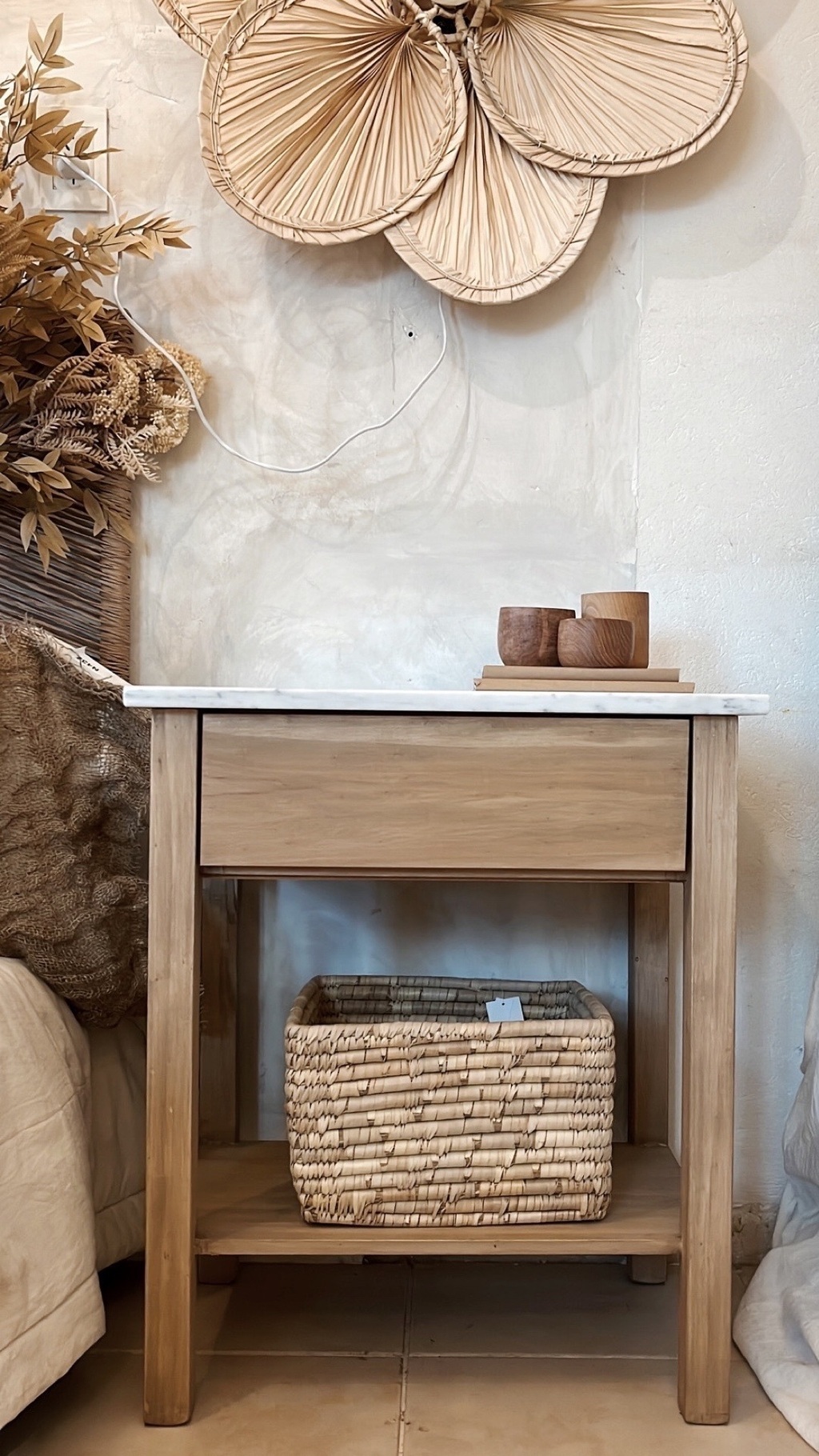 Mesa de Luz Italia tapa de mármol