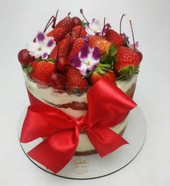 Frutas Vermelhas (Naked Cake) - comprar online